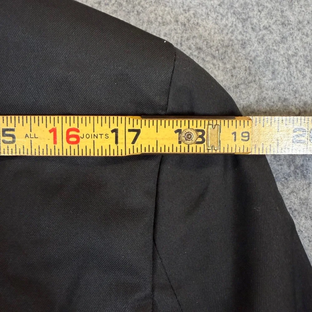 IZOD Isaac Men Black 2 Piece Stretch Suit 37R 31W x 32L ISAA2BPY0117